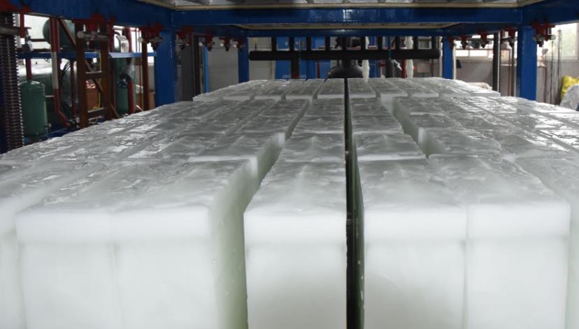 制冰機(jī)半天才制一塊冰是怎么回事？