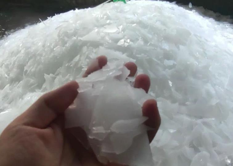 通過這些步驟，通?？梢越鉀Q片冰機(jī)制冰緩慢的問題