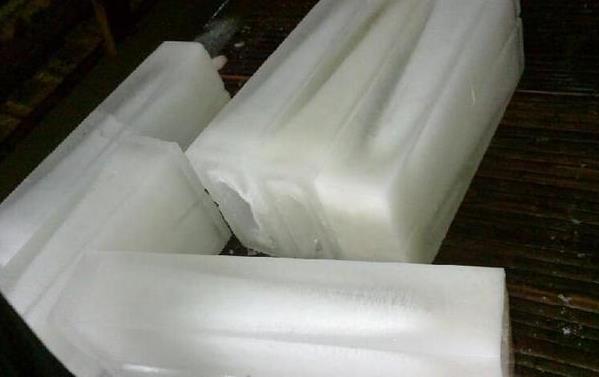 做冰塊機器在哪里買大一點