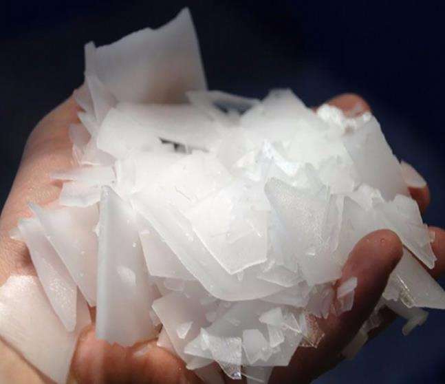 具體時間需根據制冰機的類型和效率來確定