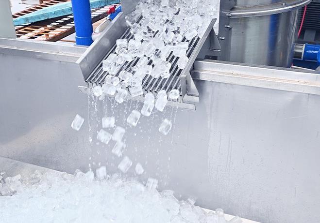 制冰機(jī)突然不制冰可能由以下幾個(gè)原因造成