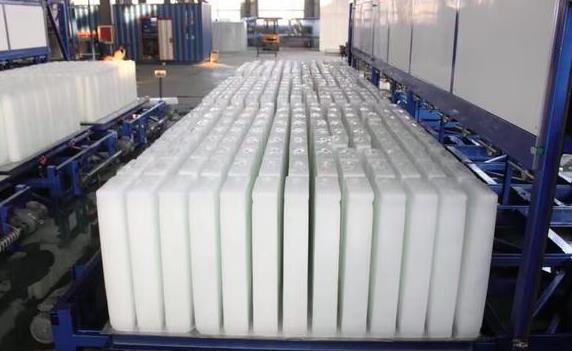 制冰機是風(fēng)冷好還是水冷好